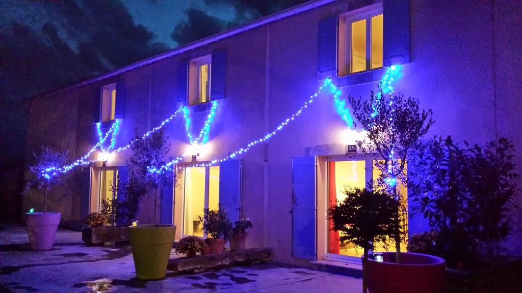 Bed and Breakfast Mas Saint Julien Cavaillon Exterior foto