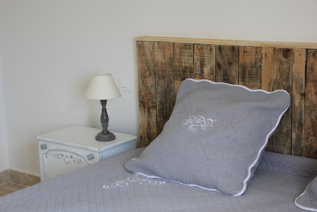 Bed and Breakfast Mas Saint Julien Cavaillon Zimmer foto